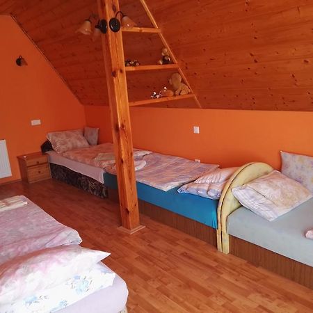 Agave Apartman Sarvar Ngoại thất bức ảnh